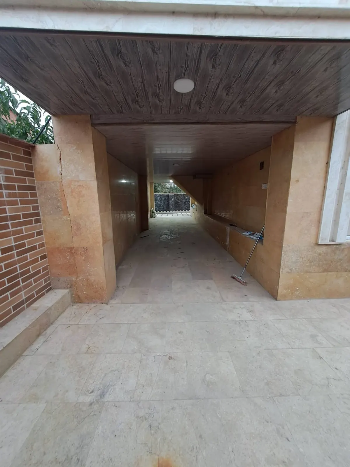 ویلای شیک و نقلی