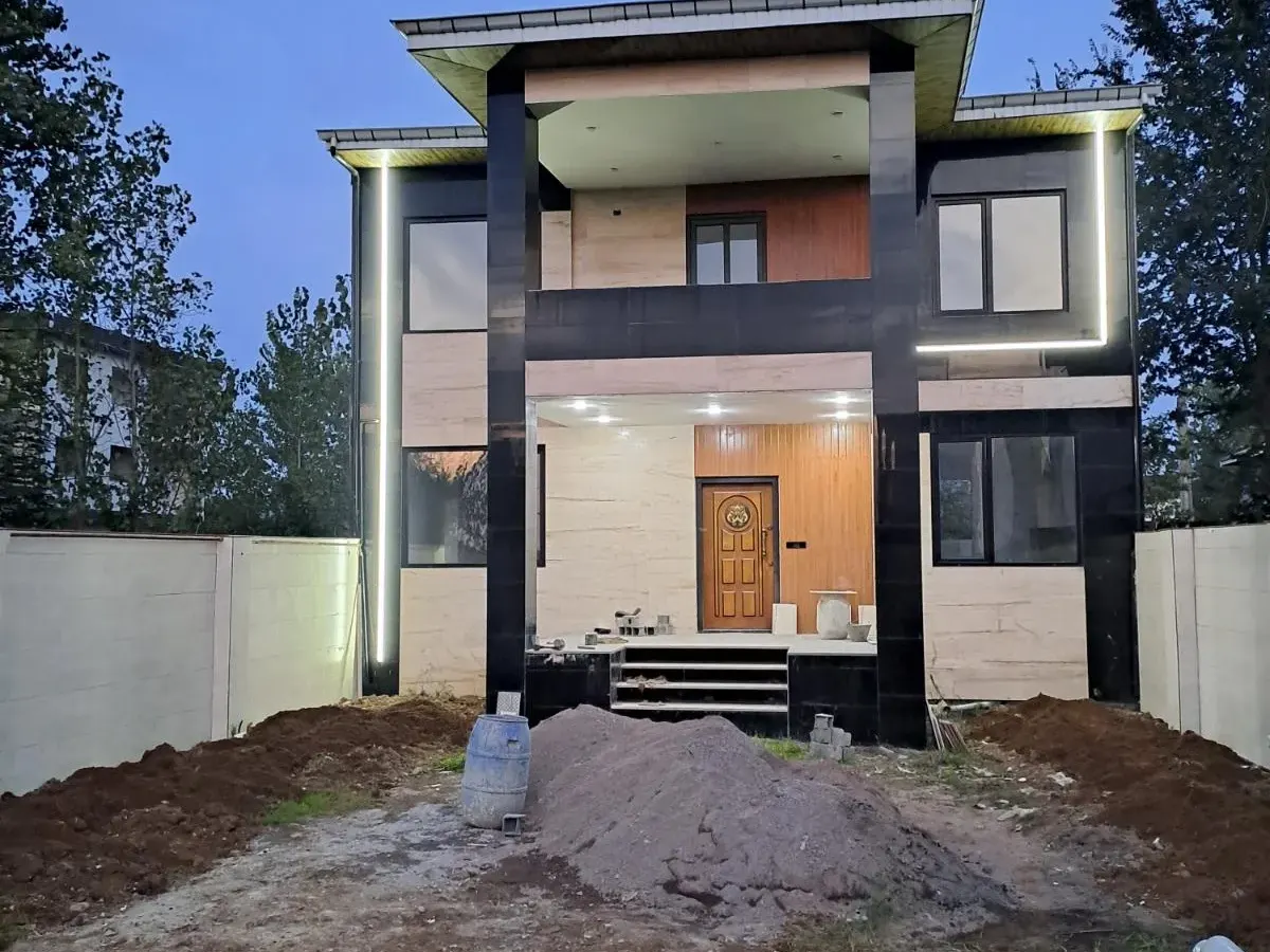 ویلای ۲۰۰ متری نوساز وکلیدنخورده