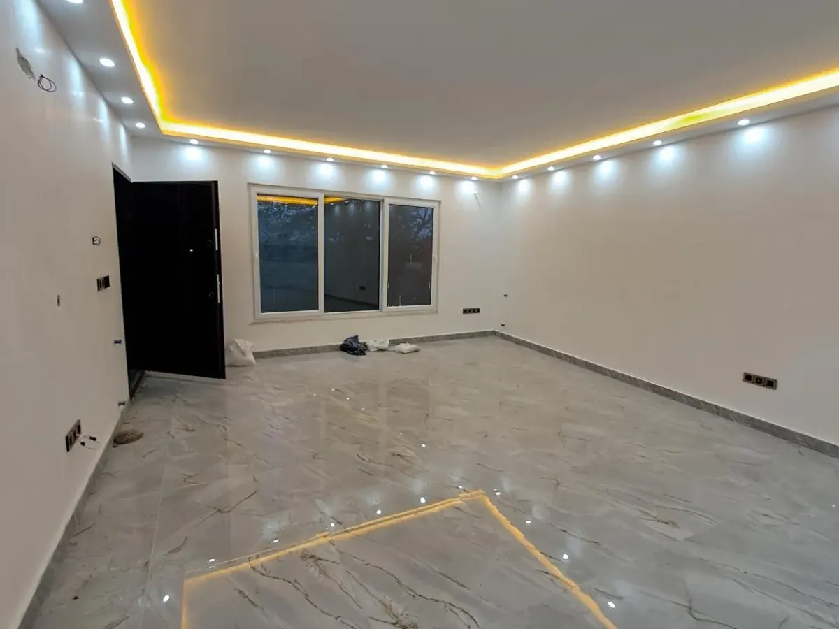ویلای نوساز وکلیدنخورده شیک