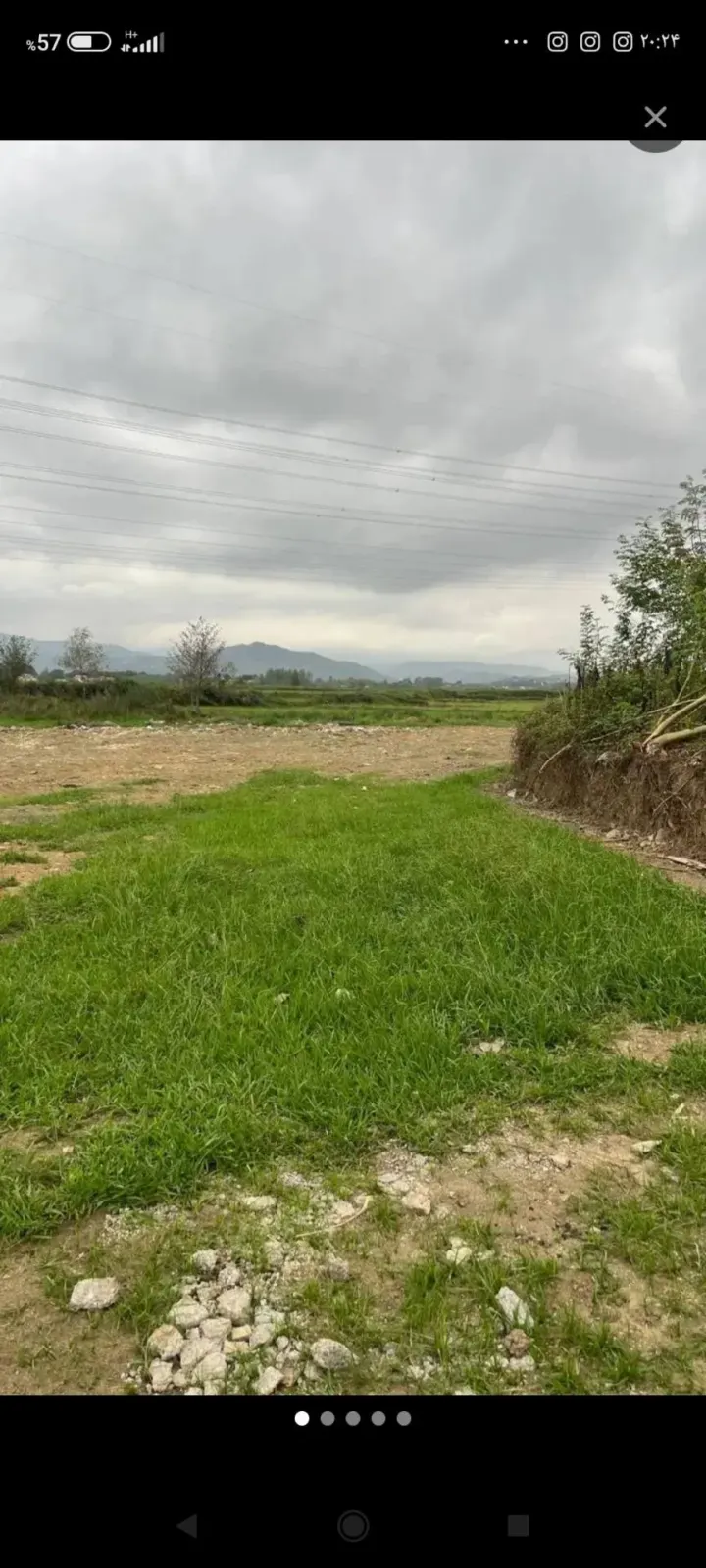 زمین۴۰۰متری